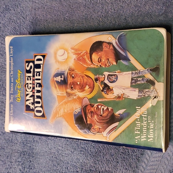 Angels in the outfield vhs - Picture 1 of 4